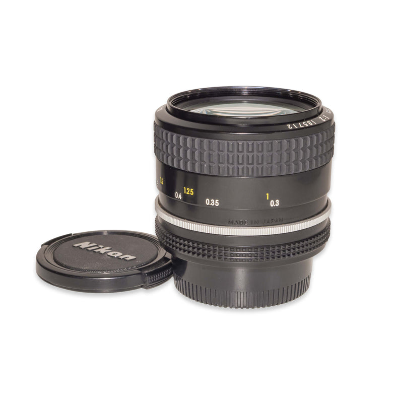 Nikon AI NIKKOR 35mm f/2