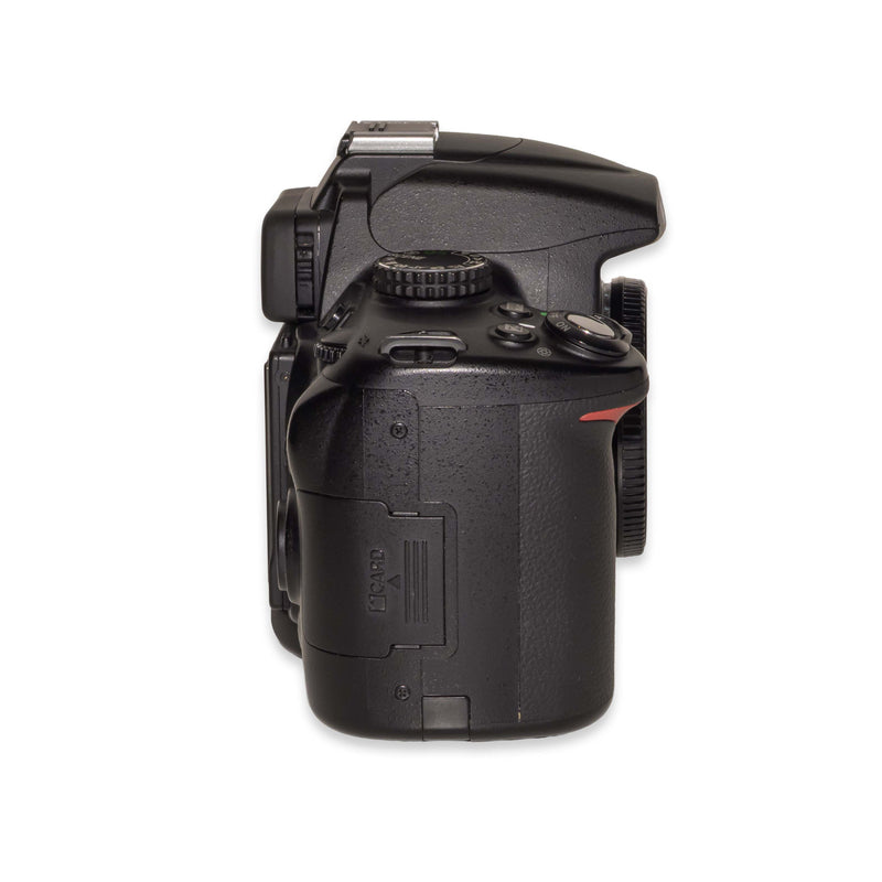 Nikon D5000