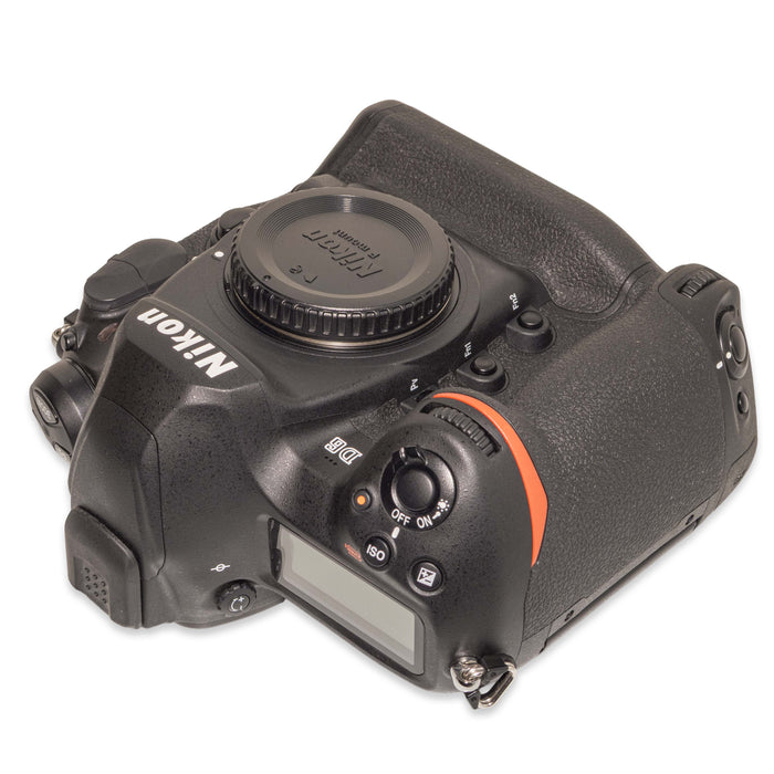 Nikon D6