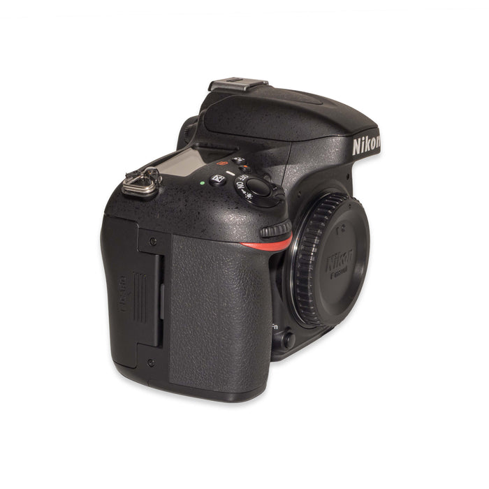 Nikon D600