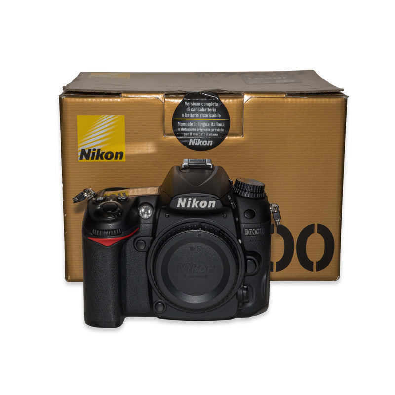 Nikon D7000