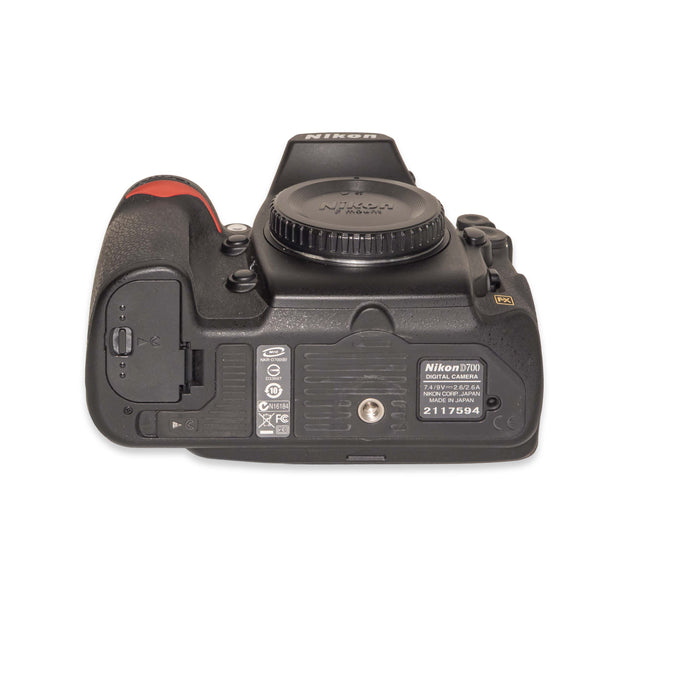 Nikon D700