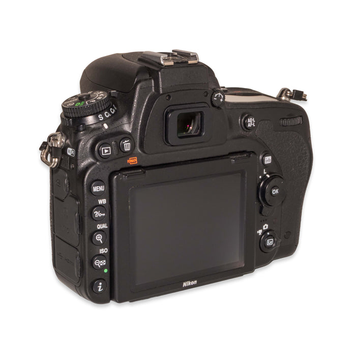 Nikon D750