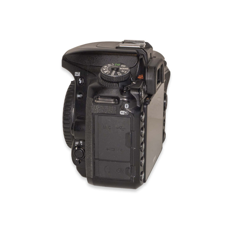 Nikon D7500