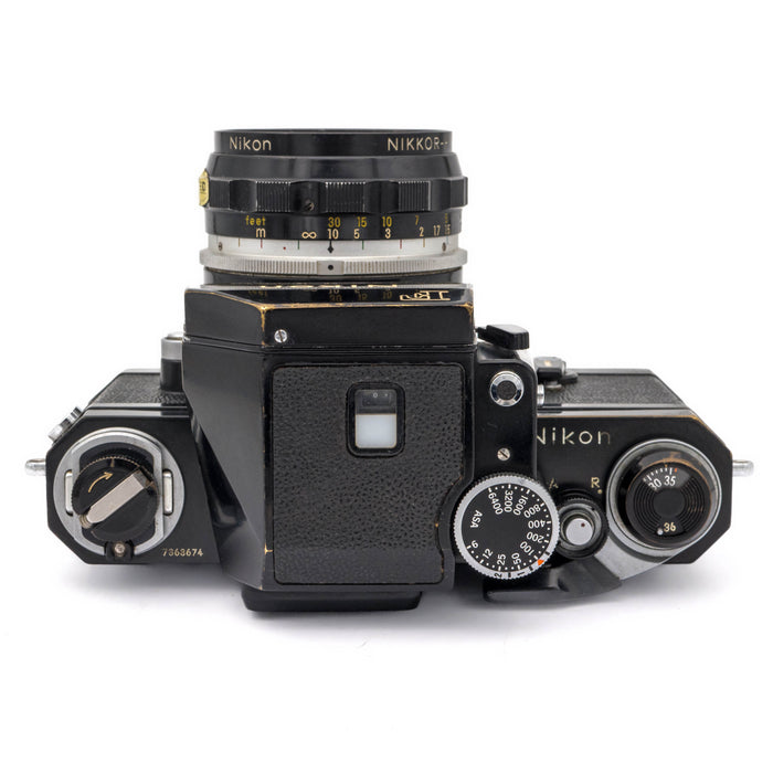 Nikon F + NIKKOR-H Auto 28mm f/3.5