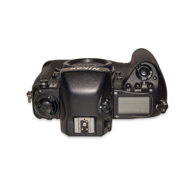 Nikon F5