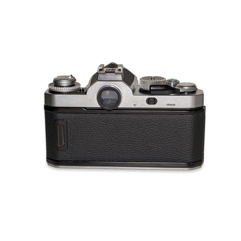 Nikon FM3A + 50mm f/1.8 AI