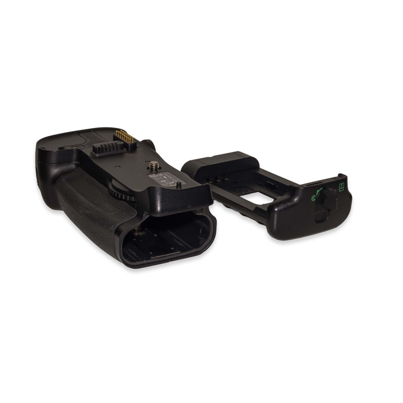 Nikon MB-D10 Multi-power Battery Pack x D300S-D300-D700