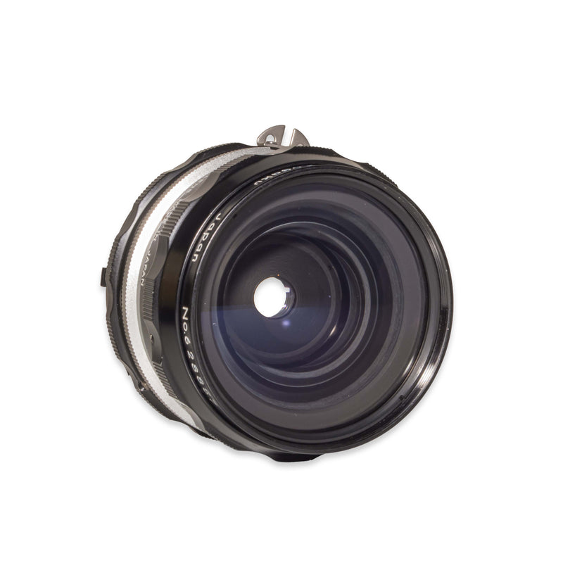 Nikon NIKKOR-H[·C] Auto 28mm f/3.5