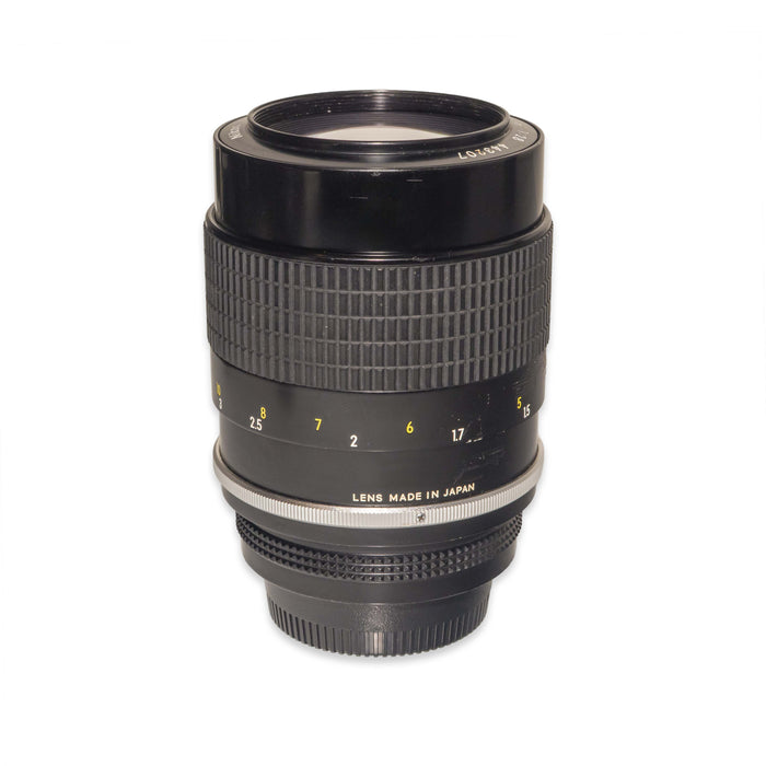 Nikon NIKKOR 135mm f/2.8
