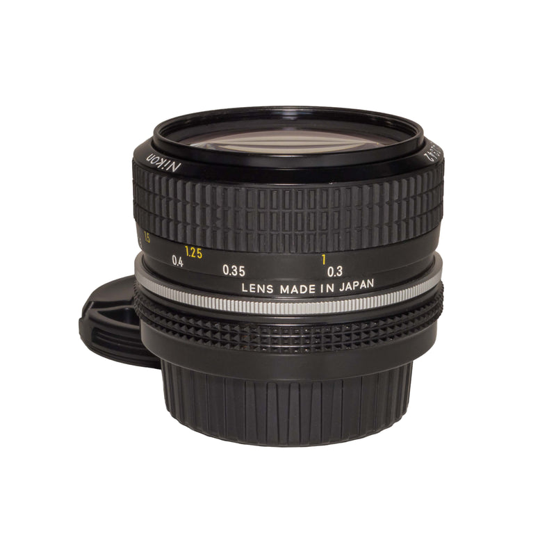 Nikon NIKKOR 28mm f/3.5