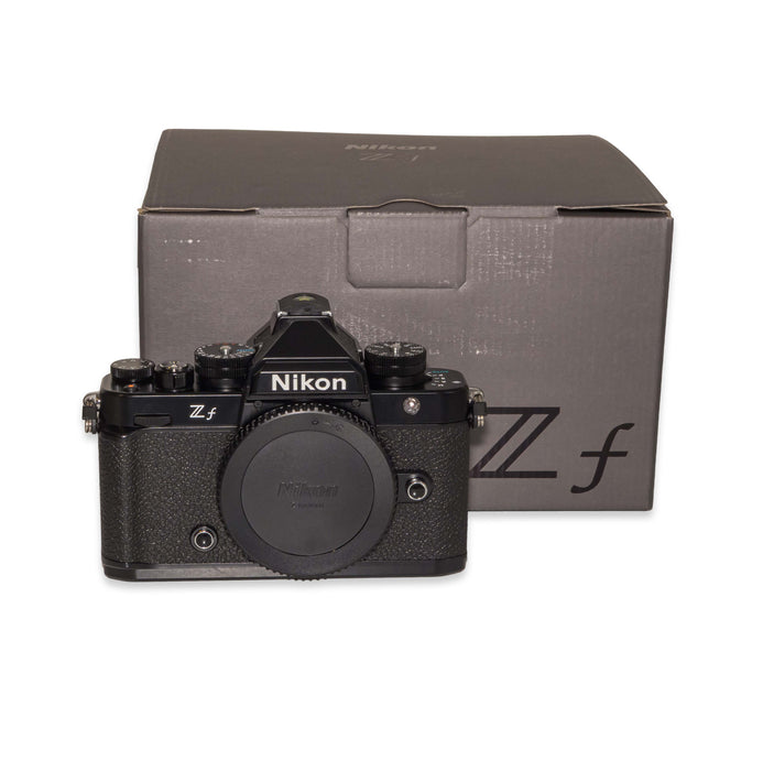 Nikon Zf + Impugnatura Smallrig