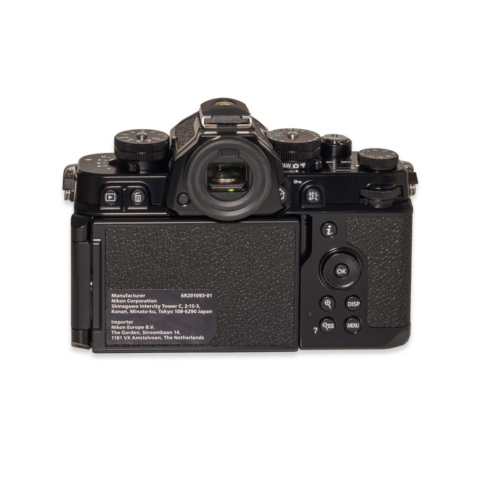 Nikon Zf + Impugnatura Smallrig