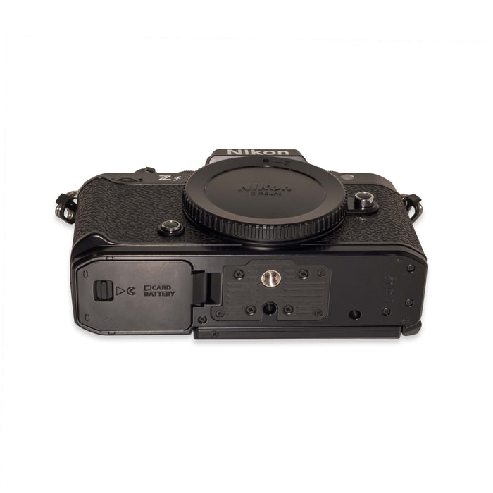 Nikon Zf + Impugnatura Smallrig