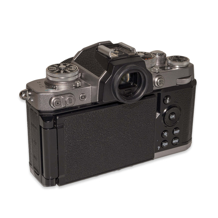Nikon Z fc + Z DX 16-50mm