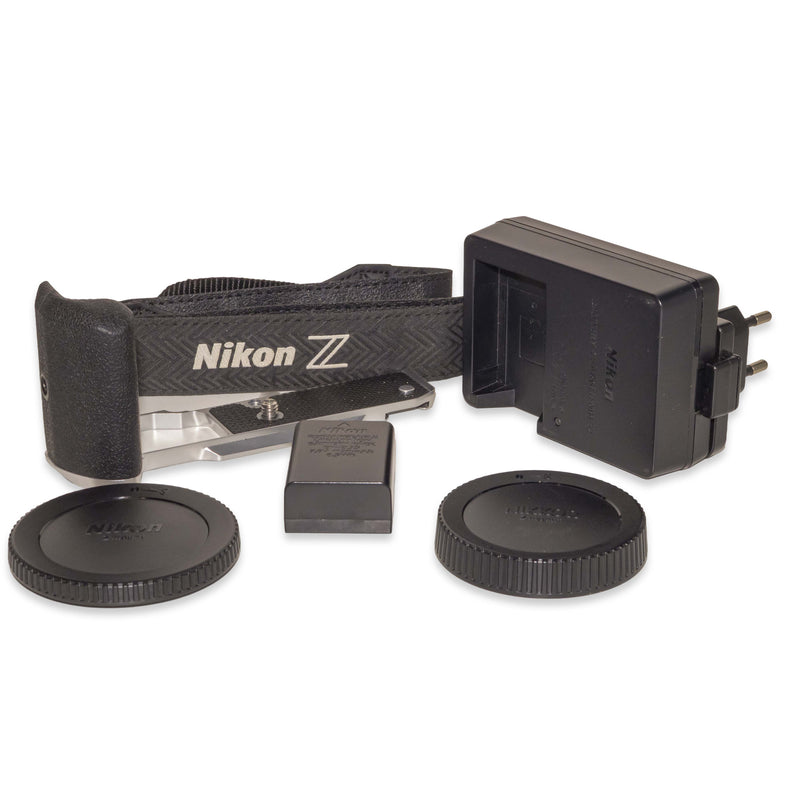 Nikon Zfc + Z DX 16-50 VR