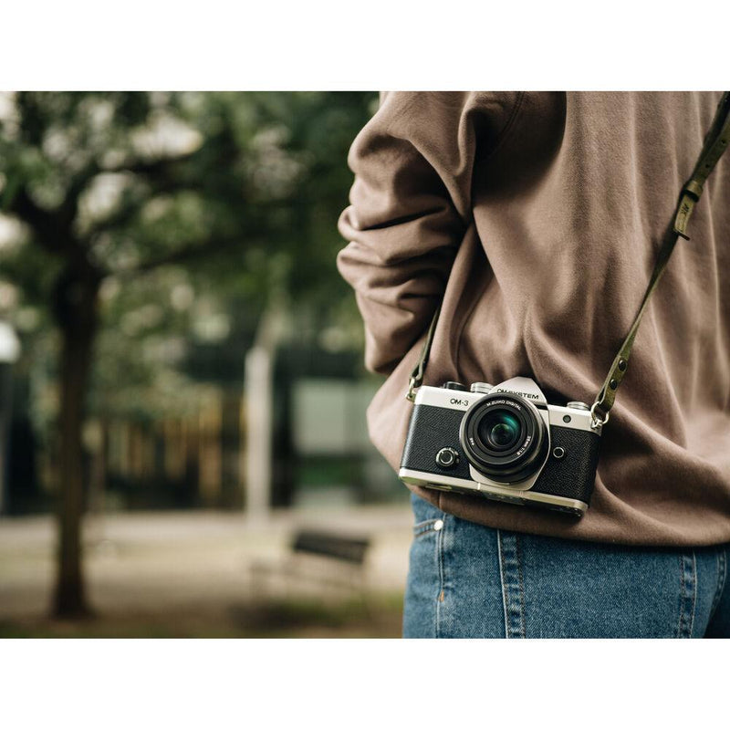 OM System OM-3 + 12-45mm f/4 PRO Kit