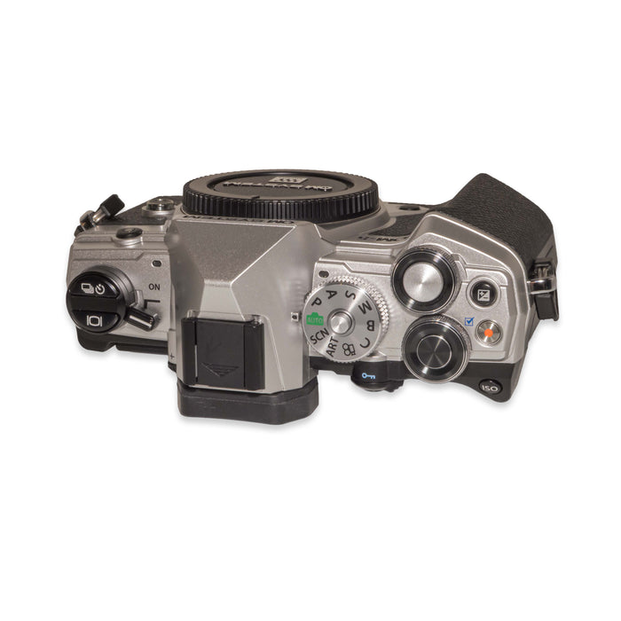 OM System OM-5