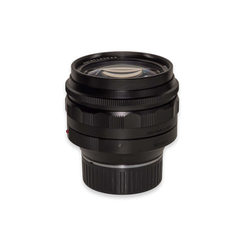 Voigtlander Nokton 50mm f/1.1 per Leica M