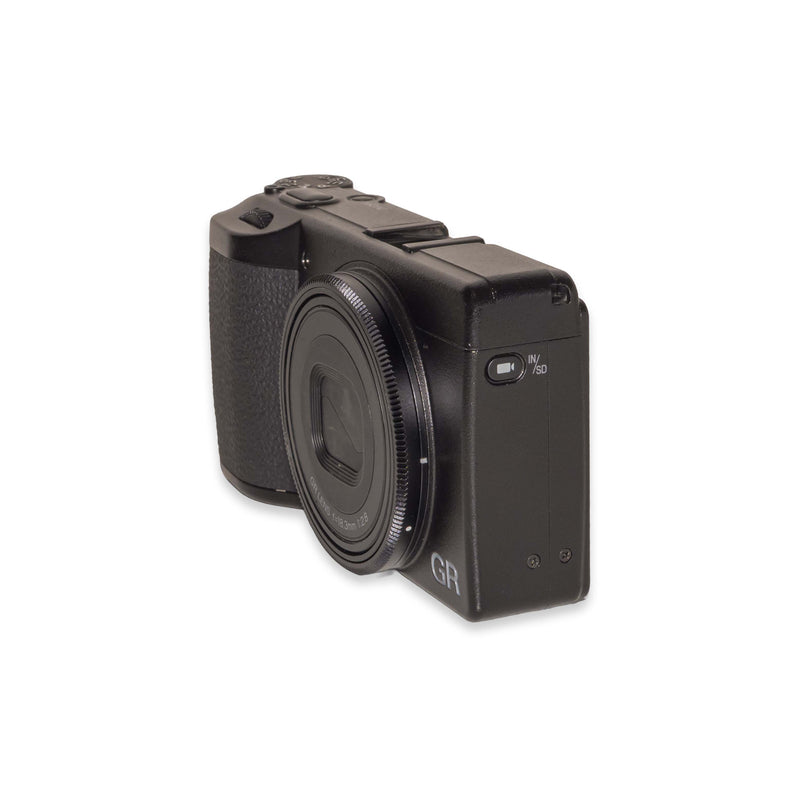 Ricoh GR IV