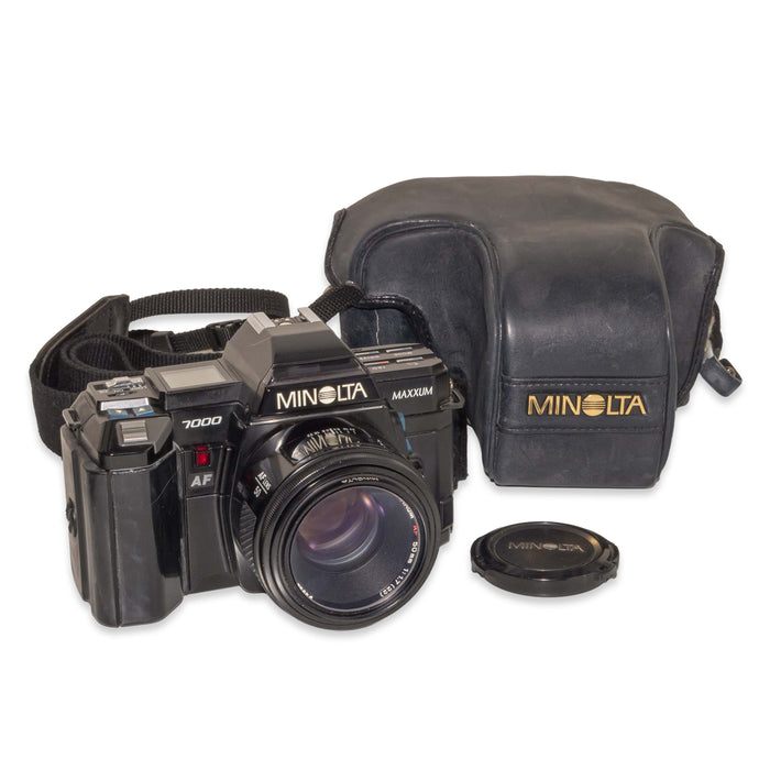 Minolta 7000 AF + AF 50mm f/1.7 + 75-200mm f/4.5