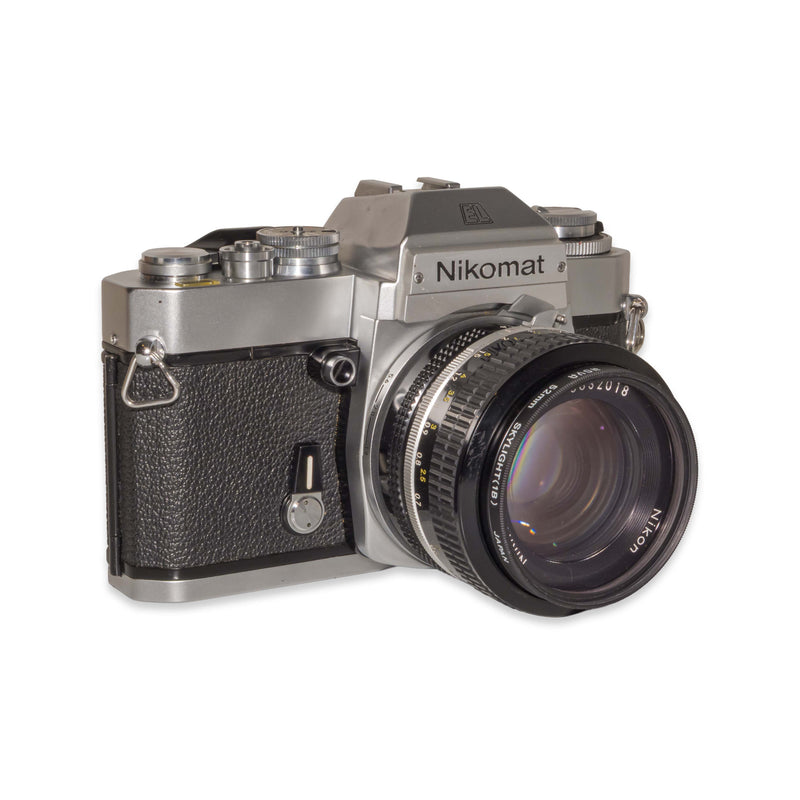 Nikomat EL + 50mm f/1.4
