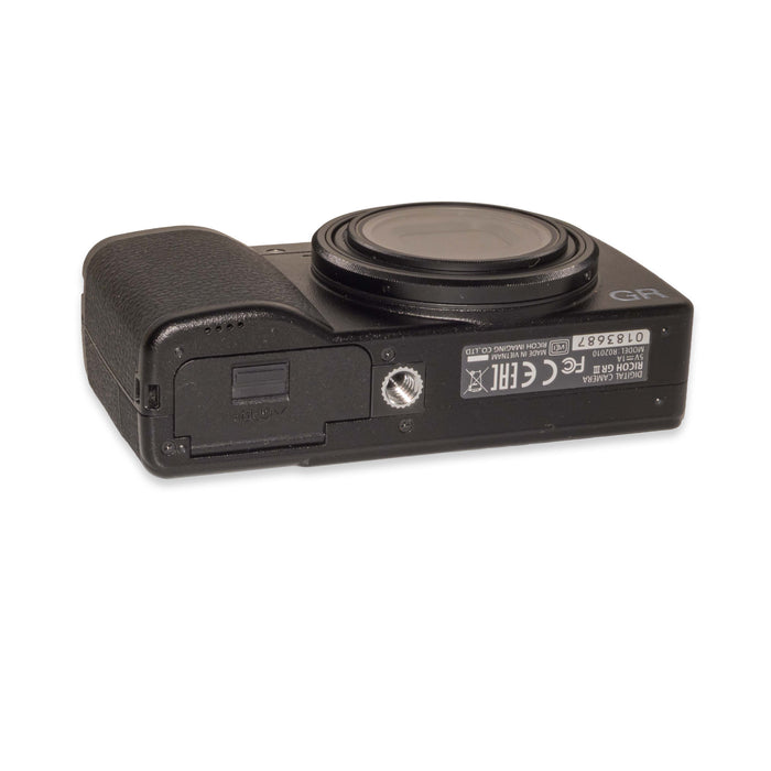 Ricoh GR III HDF