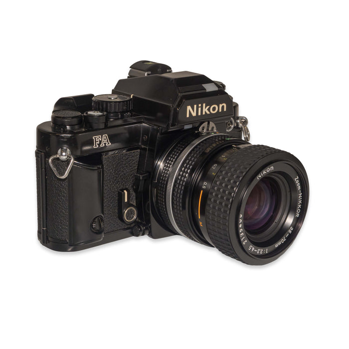 Nikon FA + Nikkor 35-70mm F/3.3-4.5