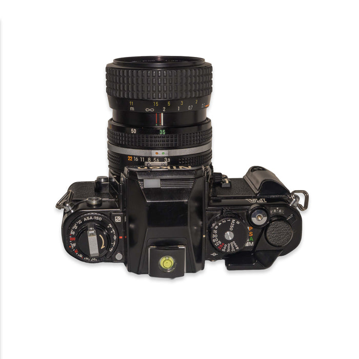 Nikon FA + Nikkor 35-70mm F/3.3-4.5