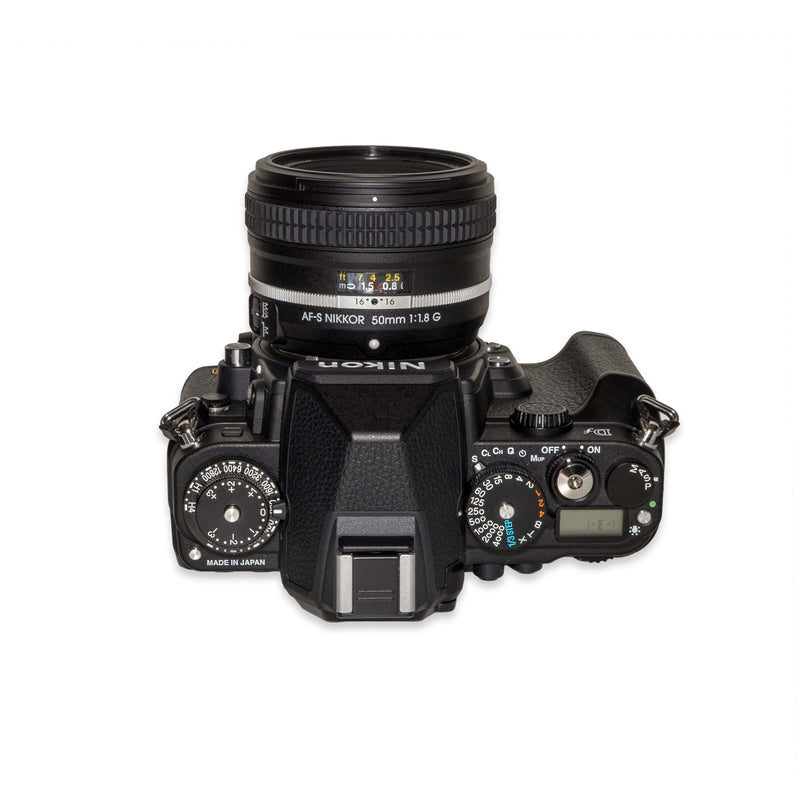 Nikon DF + AF-S NIkkor 50mm f/1.8 G special edition