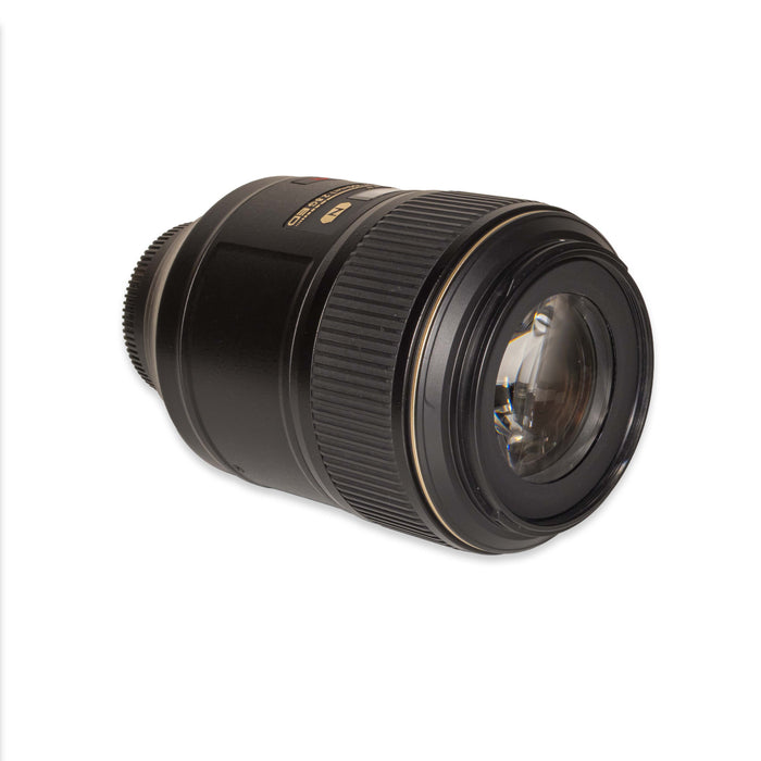 Nikon AF-S Micro-NIKKOR 105mm f/2.8G IF-ED VR