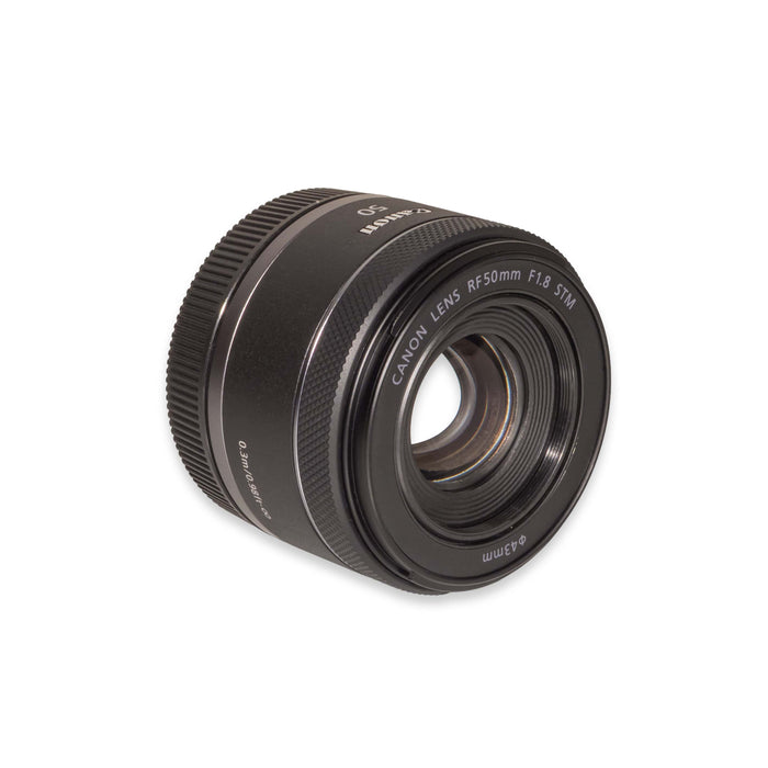 Canon RF 50mm f/1.8 STM