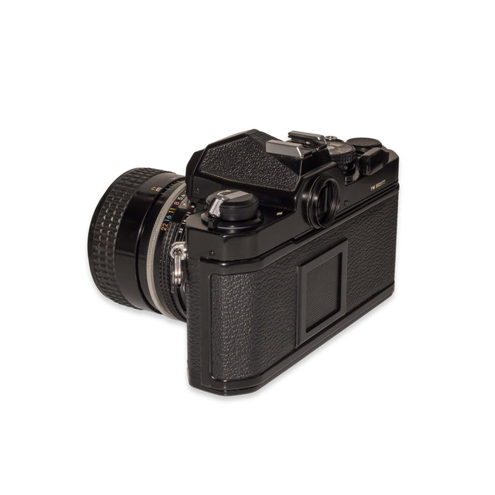 Nikon FM Black + Nikkor 35mm f/2