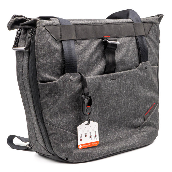 Peak Design The Everyday Tote 20L