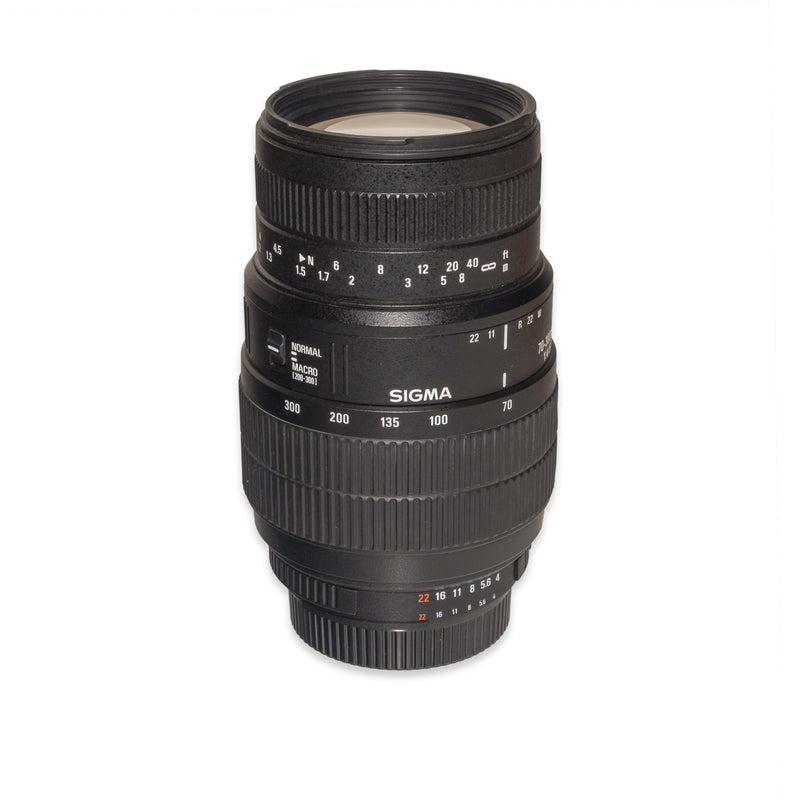 Sigma 70-300mm f/4-5.6 Macro per Nikon AF