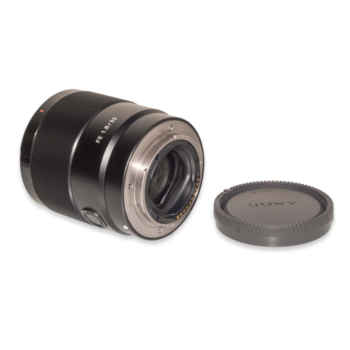 Sony FE 35mm f/1.8