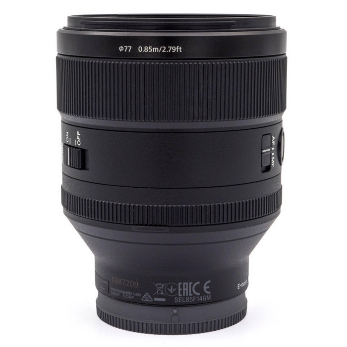 Sony FE 85mm f/1.4 GM