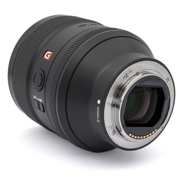 Sony FE 85mm f/1.4 GM