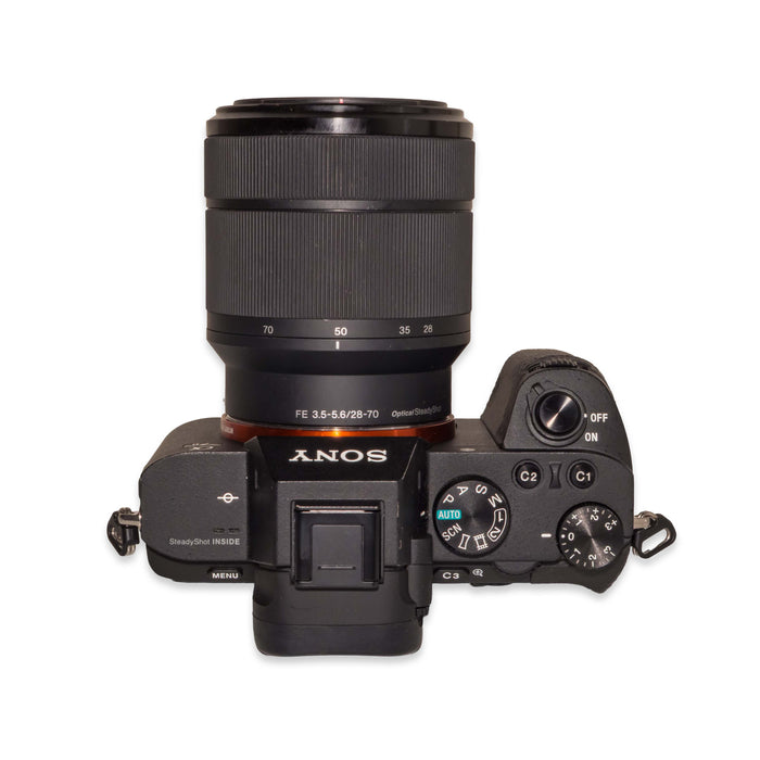 Sony a7 II + Sony FE 28-70mm