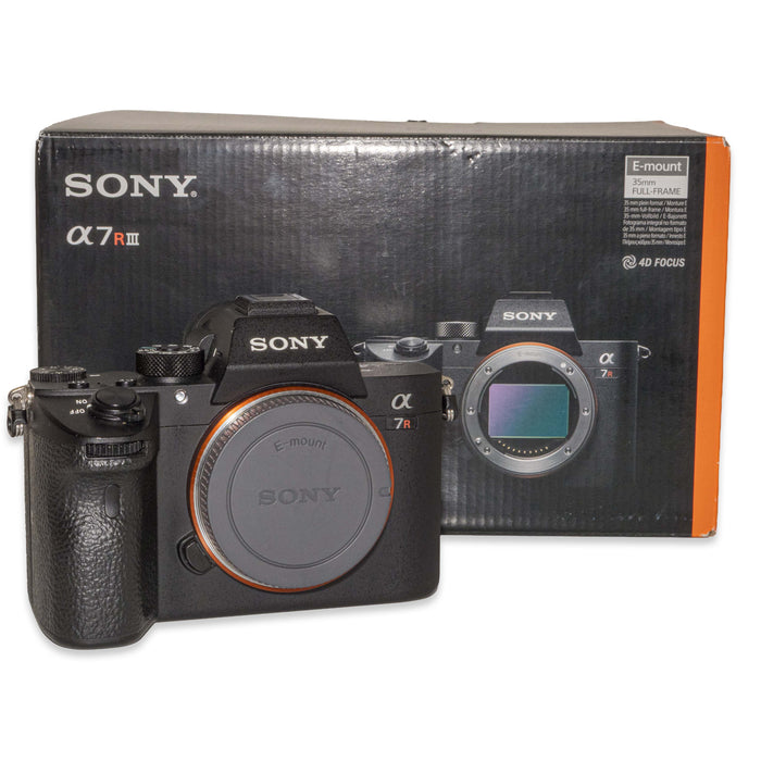 Sony a7R III