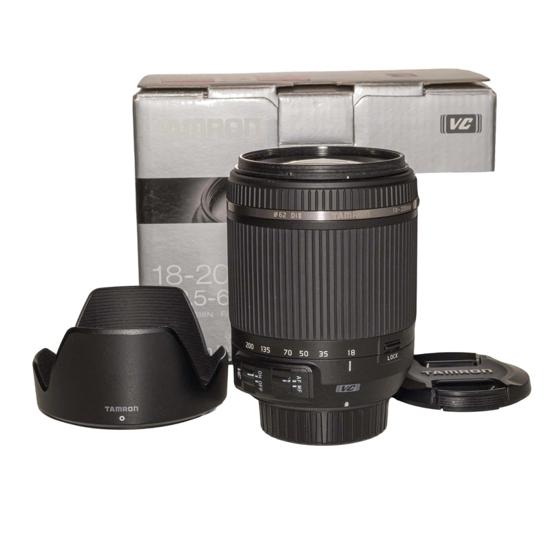Tamron AF 18-200mm f/3.5-6.3 Di II VC per Nikon AF