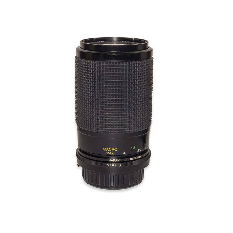 Vivitar 70-210mm f/4.5-5.6 Macro Focusing Zoom
