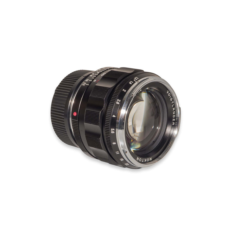 Voigtlander NOKTON 50mm f/1.2 per Leica M