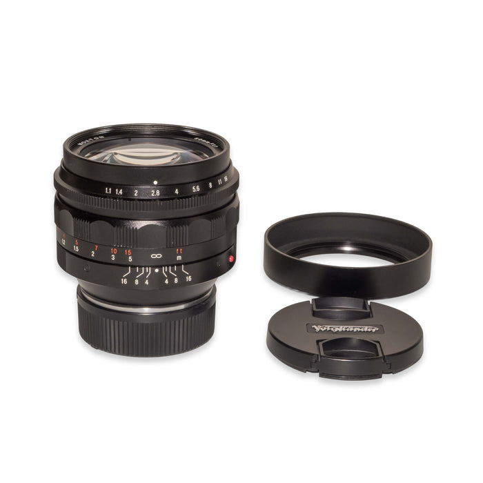 Voigtlander Nokton 50mm f/1.1 per Leica M
