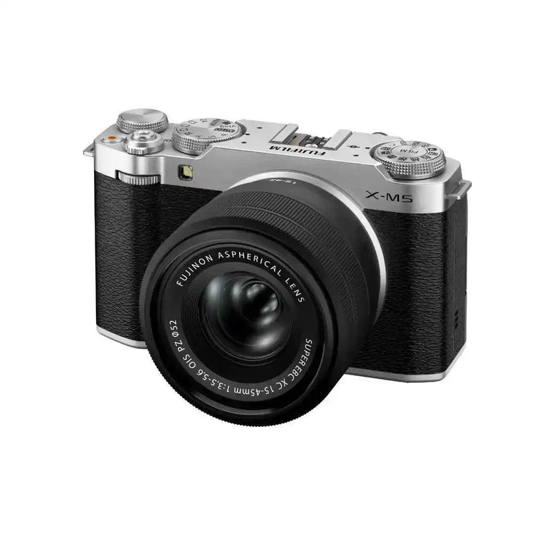 Fujifilm X-M5, Silver + XC 15-45mm f/3.5-5.6 OIS PZ