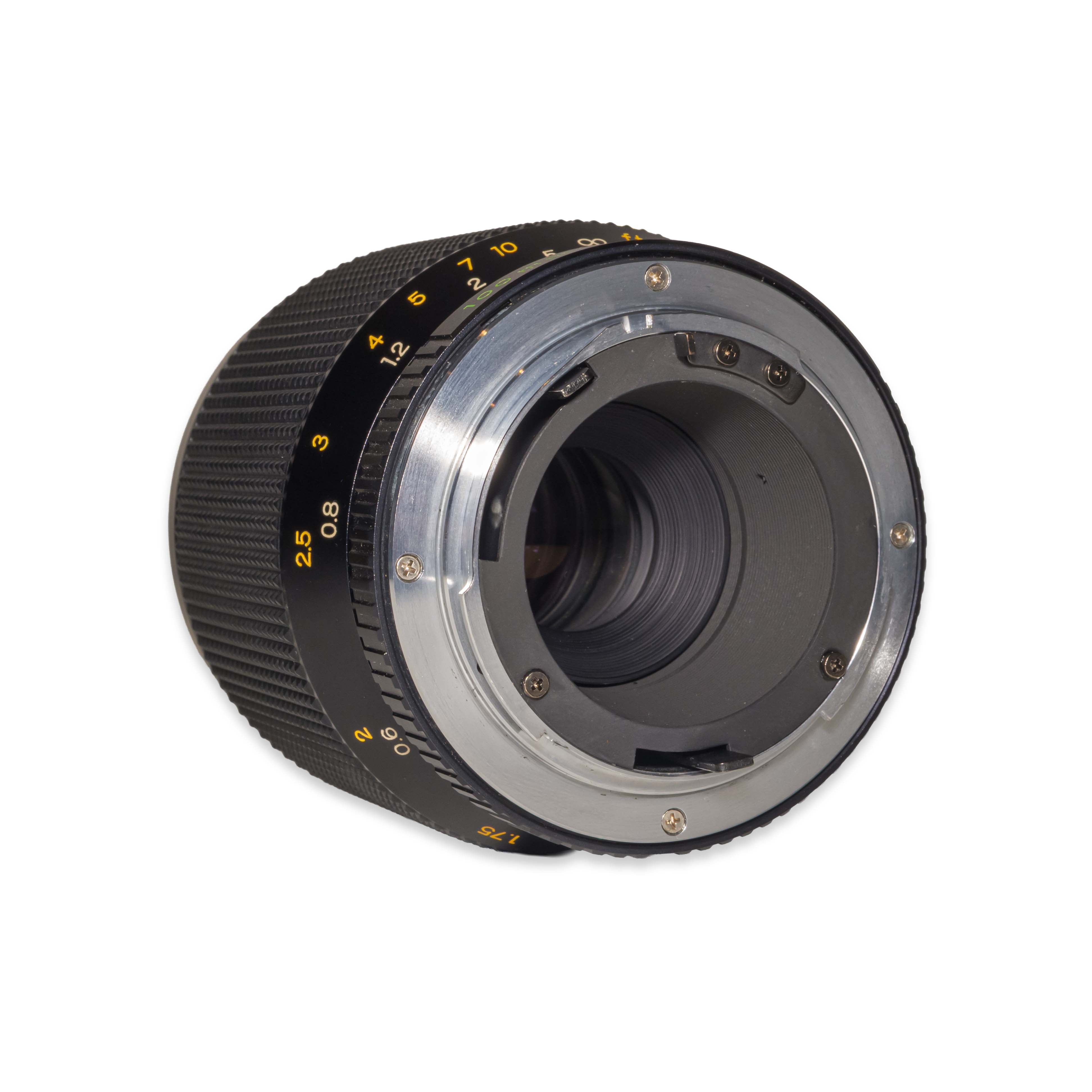 Yashica ML 100mm f/3.5 Macro — Foto Ottica Cavour