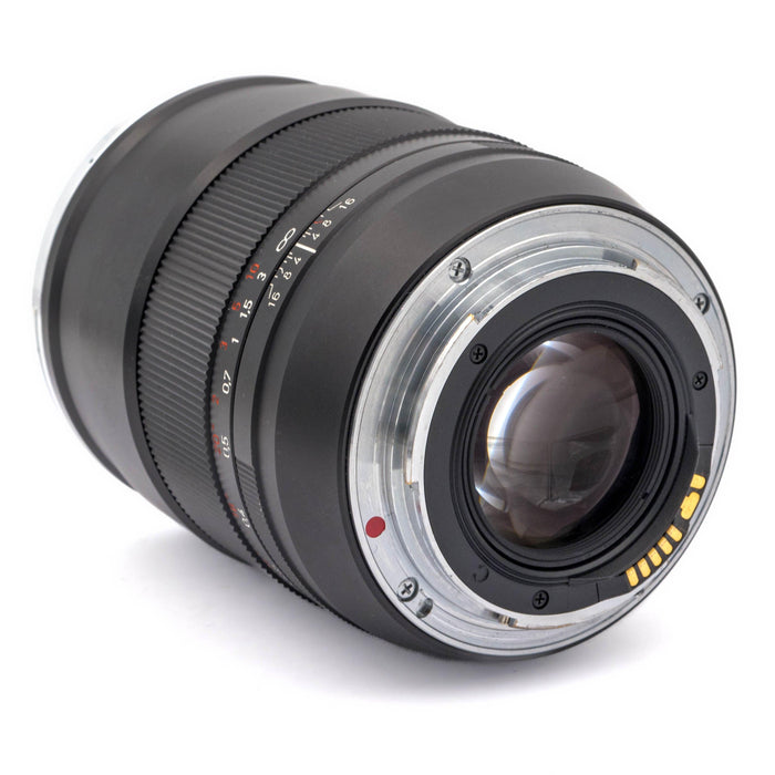 Zeiss ZE Distagon T* 35mm f/1.4 per Canon EF