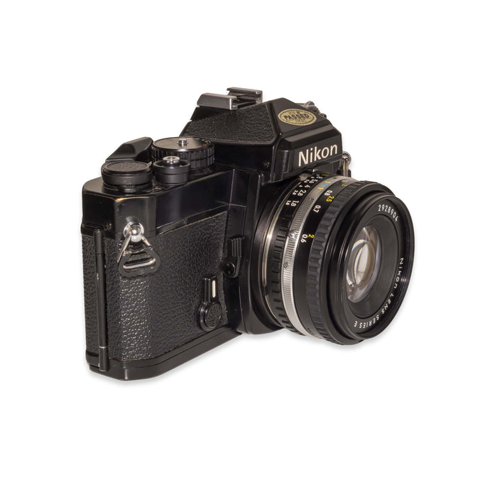 Nikon FE + Nikon 50mm f/1.8