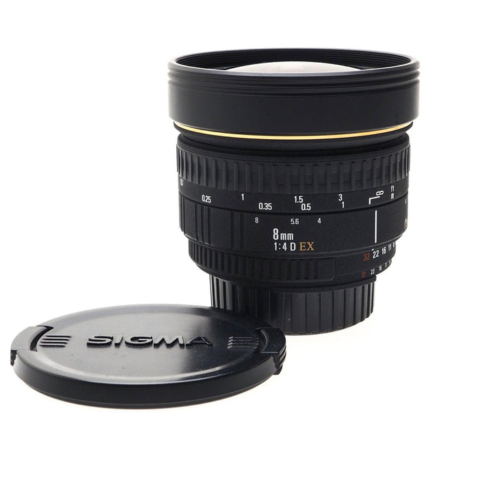 Sigma 8mm f/4 EX Circular Fisheye per Nikon AF DX