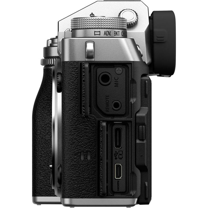 Fujifilm X-T5, Silver + Fujifilm FUJINON XF 18-55mm f/2.8-4 R LM OIS - Foto Ottica Cavour